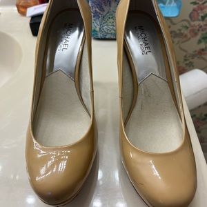 Michael by Michael Kors nude patent platform pump
